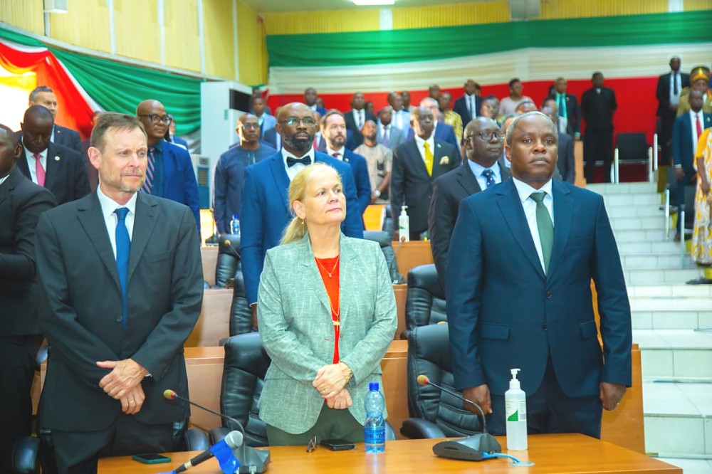 MHE. BALOZI GELASIUS G. BYAKANWA AKIWA KWENYE SHEREHE ZA UAPISHO MDOGO WA BARAZA LA MAWAZIRI.